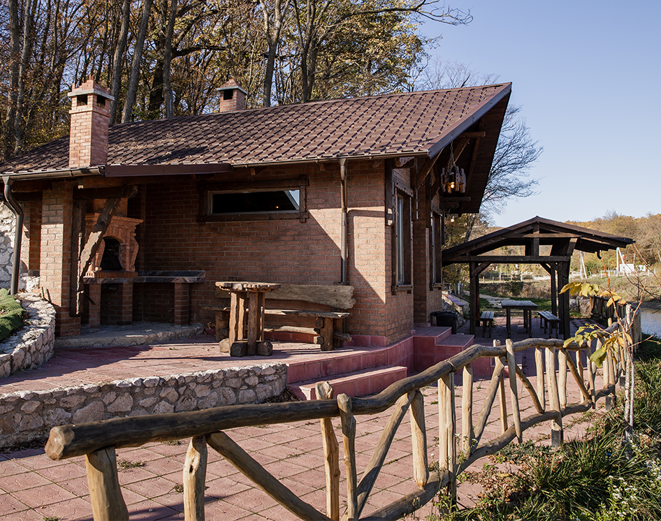 Cabana Lacul Sadova - Tradiție și Natură